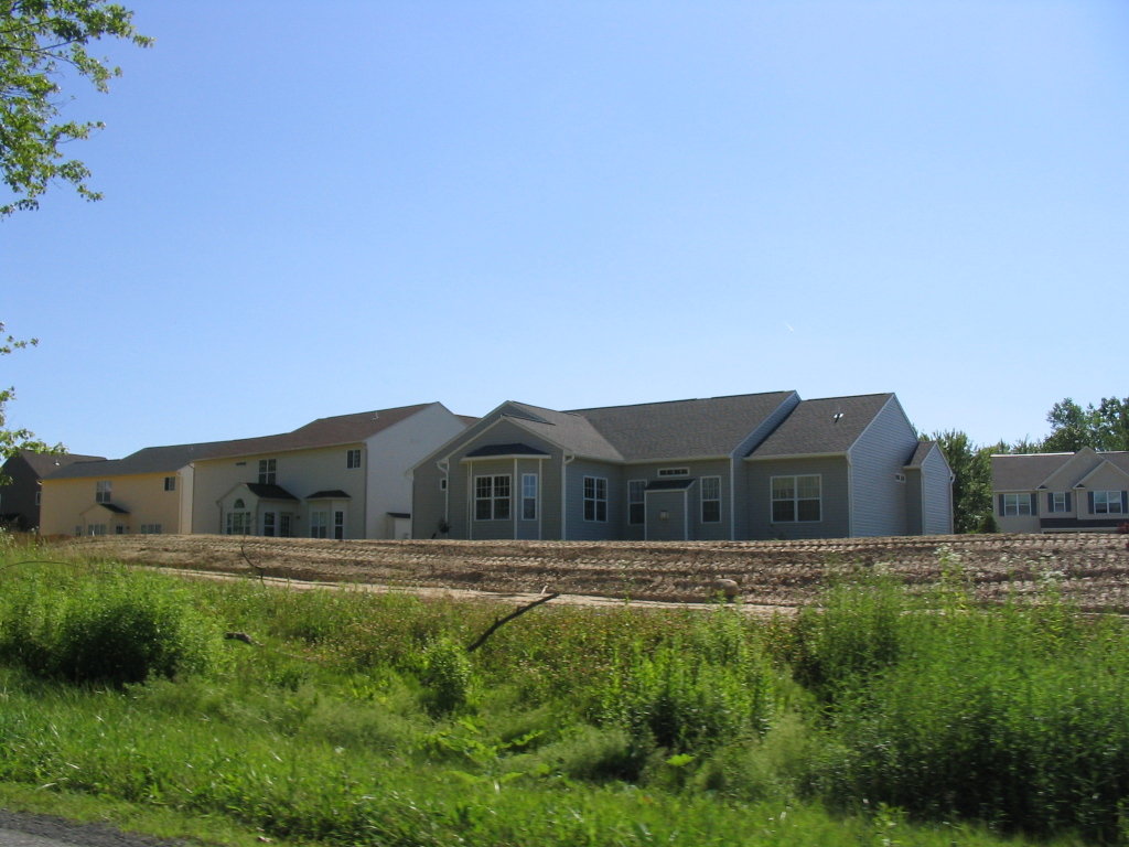 Clay, NY: Typical new housing development in Clay in suburban Syracuse, NY