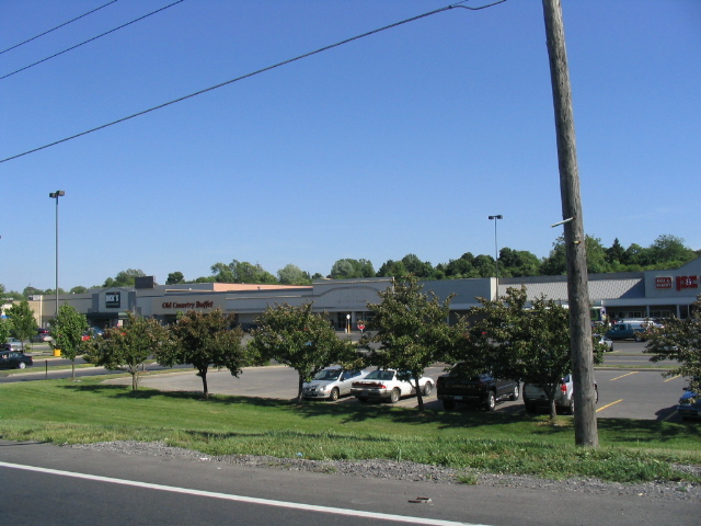 Camillus, NY: Strip mall in Camillus, which is a western suburb of Syracuse, NY