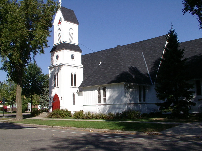Litchfield, MN: Episcopal church on the national register of historic places.