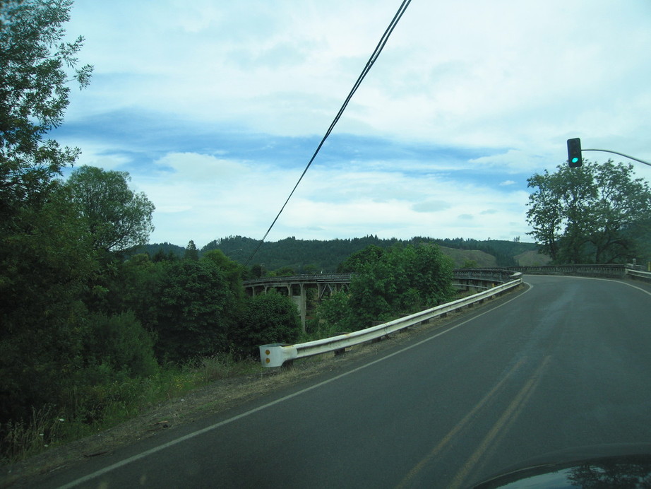 Oakland, OR Road into Oakland OR photo, picture, image (Oregon) at