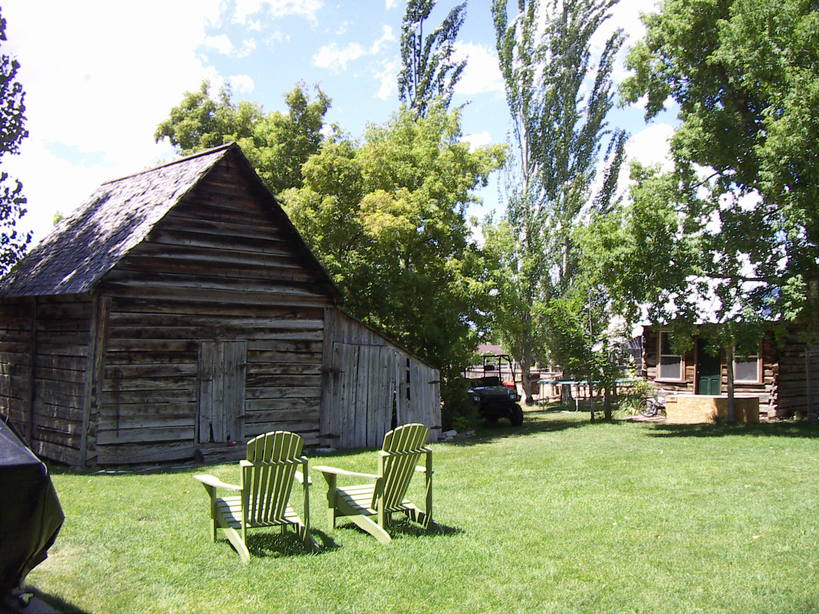 Spring City, UT: History in the yard (Spring City)