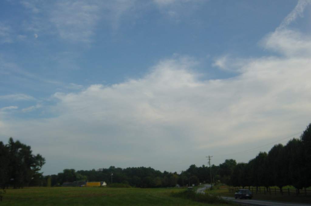 Gaffney, SC: Hurricane Ophelia Clouds 9-12-2005 (off I-85 exit 87/S Green River Rd)