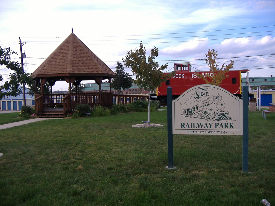 Silvis, IL: Railway Park Downtown