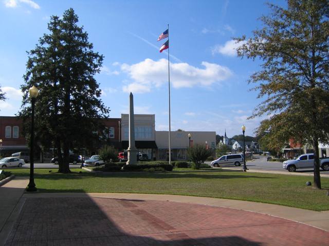 Blakely, GA : Confederate Monument and Flagpole photo, picture, image ...