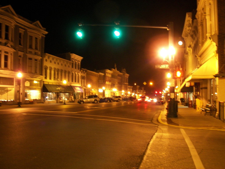 Georgetown, KY: Main Street at Night