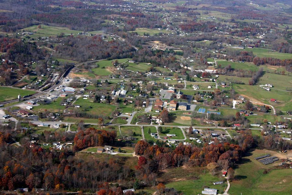 East Bernstadt, KY community,area photo, picture, image (Kentucky) at