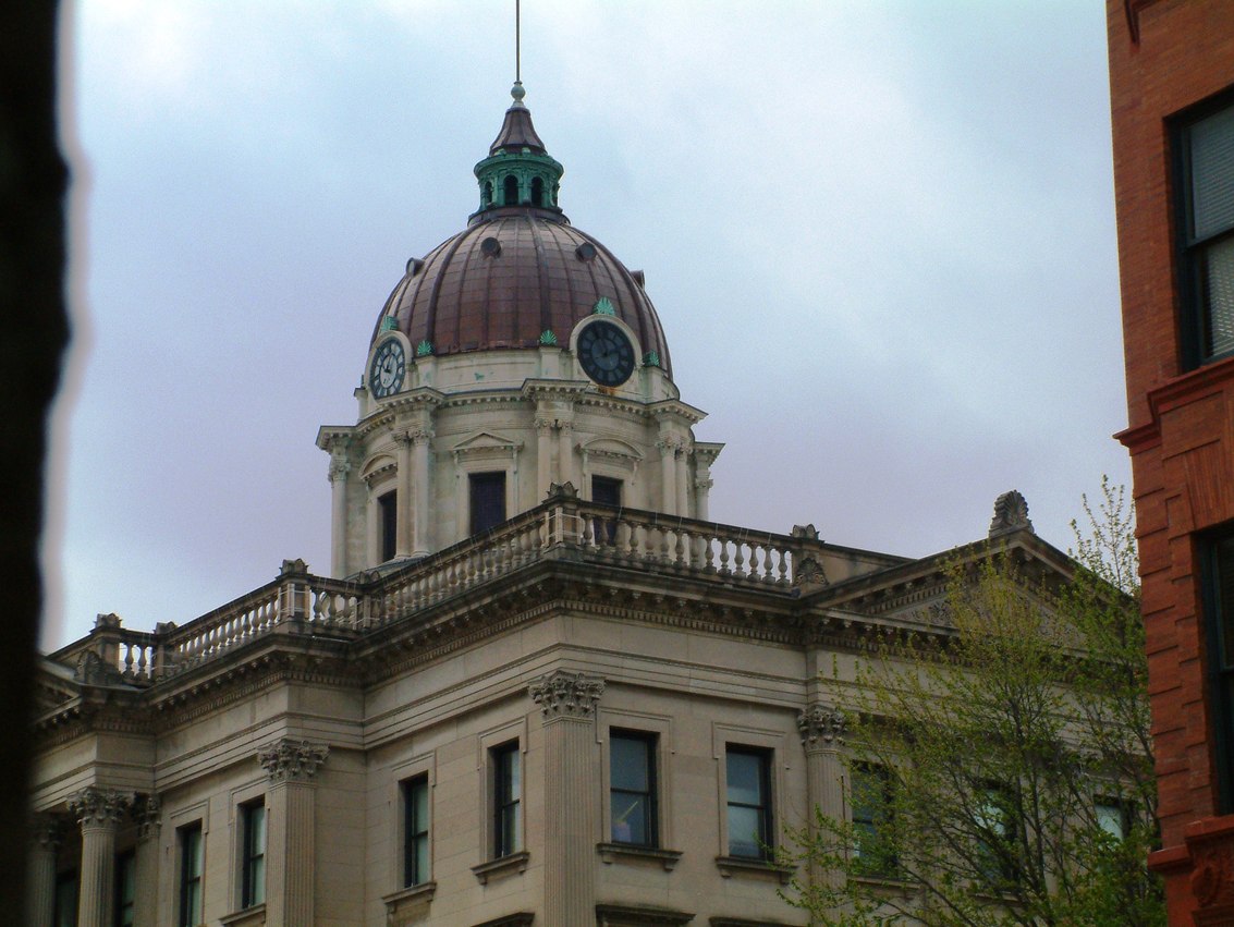 Bloomington, IL: County Courthouse