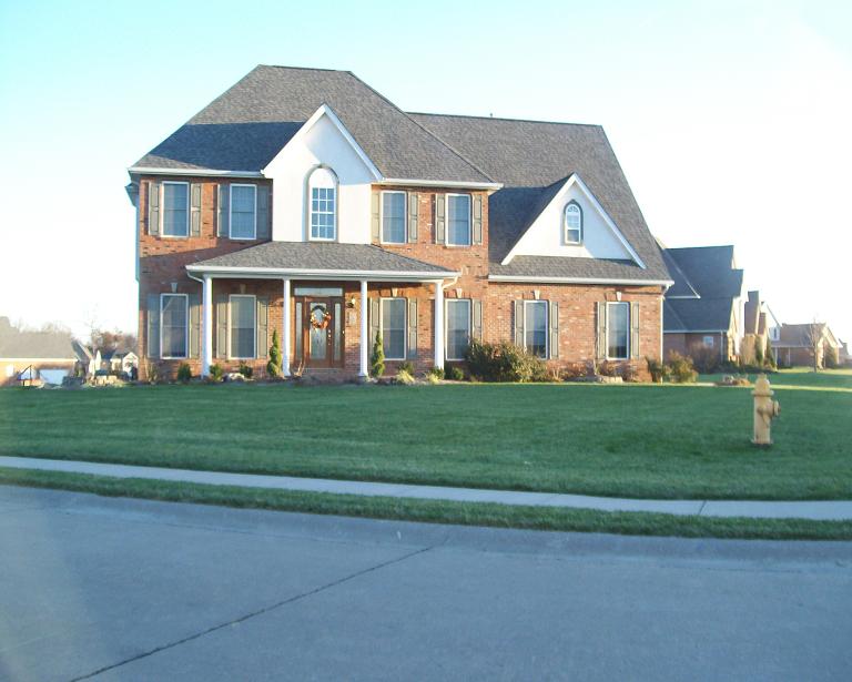 O, IL: Crown Pointe-One of O'Fallon's Most Exclusive Neighborhoods