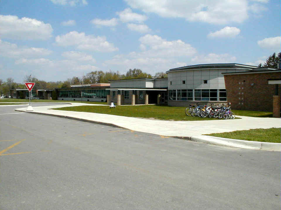 Lake Odessa, MI: West Elementary School in Lake Odessa