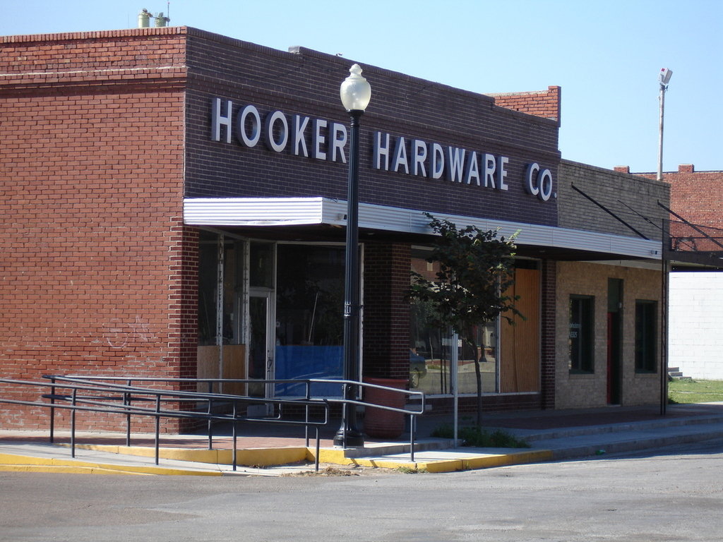 Hooker, OK: Hooker Store