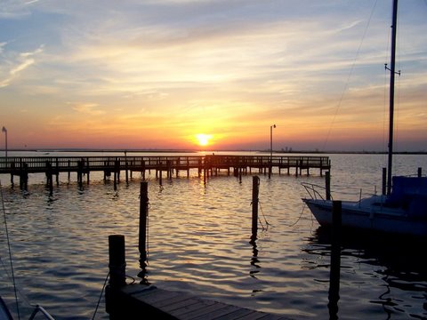 Daphne, AL: Sunset on the Bay