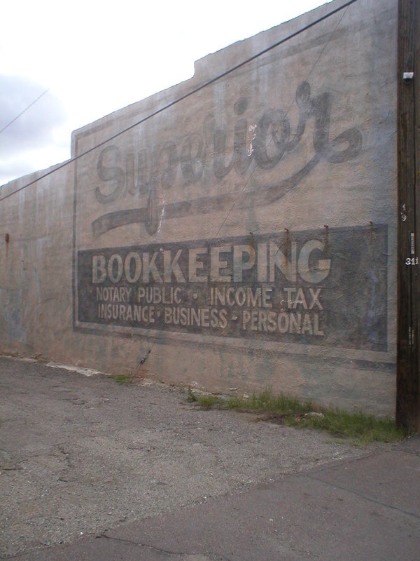 Superior, AZ: old sign on building