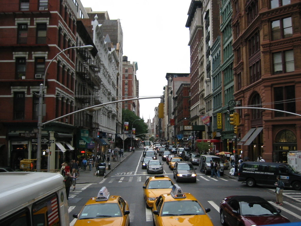 New York, NY: broadway day