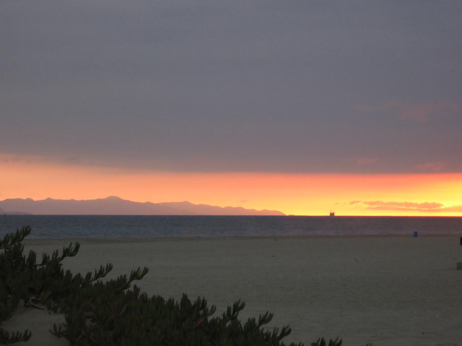 Port Hueneme, CA: Sunset