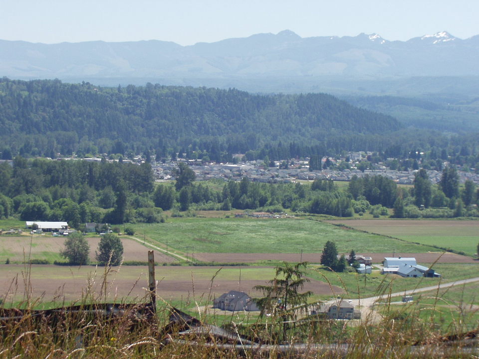 Everett, WA: Orting Valley in June 2004