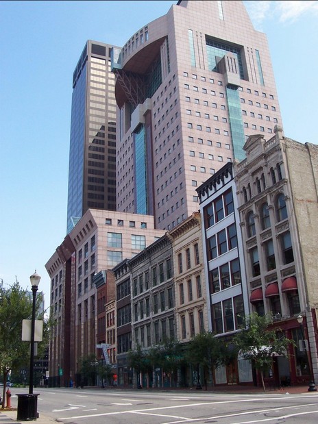 Louisville, KY: Humana Building