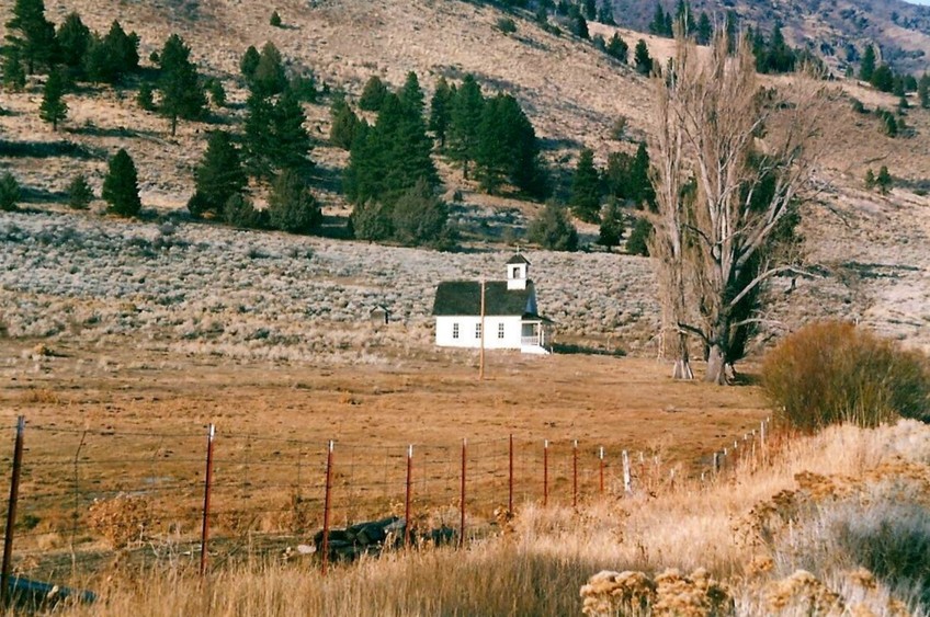 Paisley, OR : Church north of Paisley..... photo, picture, image