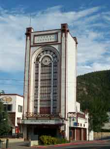 Estes Park, CO: Historic Park Theatre Downtown Estes Park