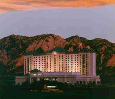 Broomfield, CO: A picture of the Marriot Hotel in Interlocken at sunset