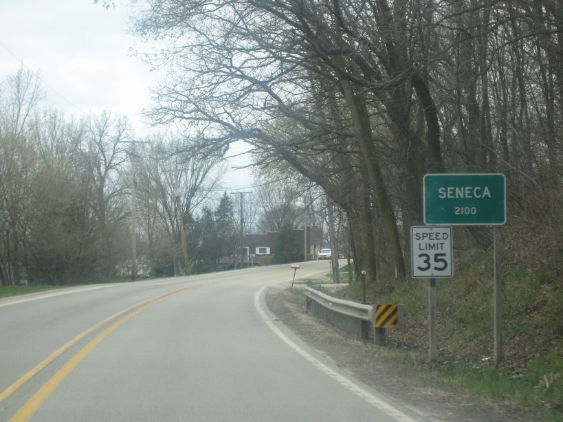 Seneca, IL: going west on 6