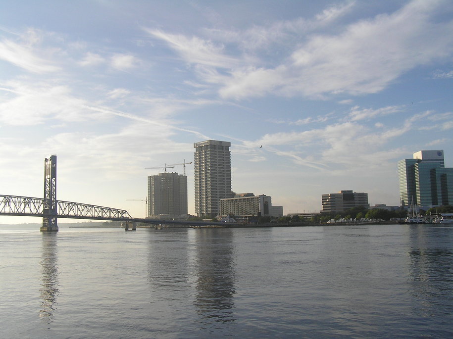 Jacksonville, FL: Bridge and South Bank Construction