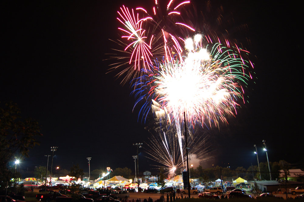 Lodi, OH : Fireworks during the 2006 Sweet Corn Festival photo, picture ...
