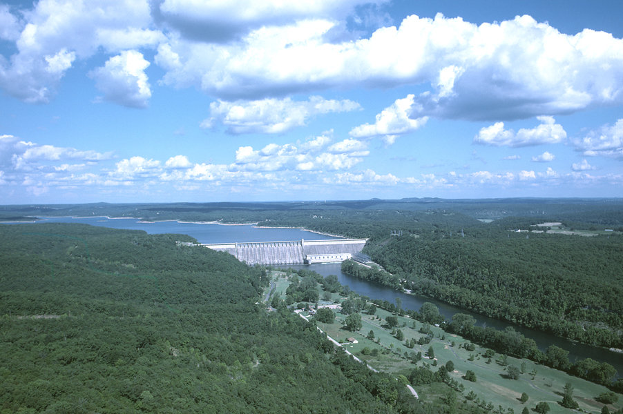 Bull Shoals, AR: Dam at Bull Shoals, Arkansas, lake in background, White River in foreground