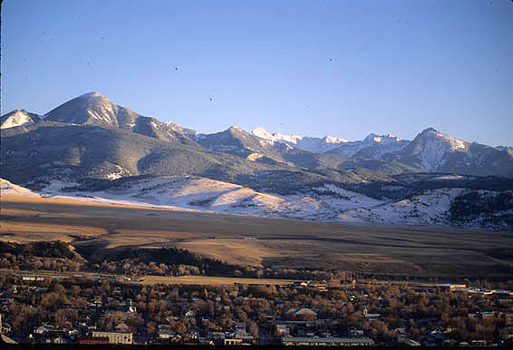 Livingston, MT: Mountains above Livingston