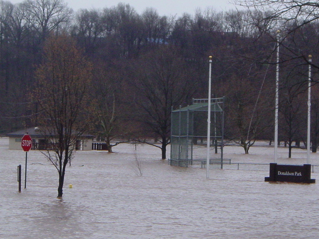 Highland Park, NJ: Donaldson park on the day of the flood