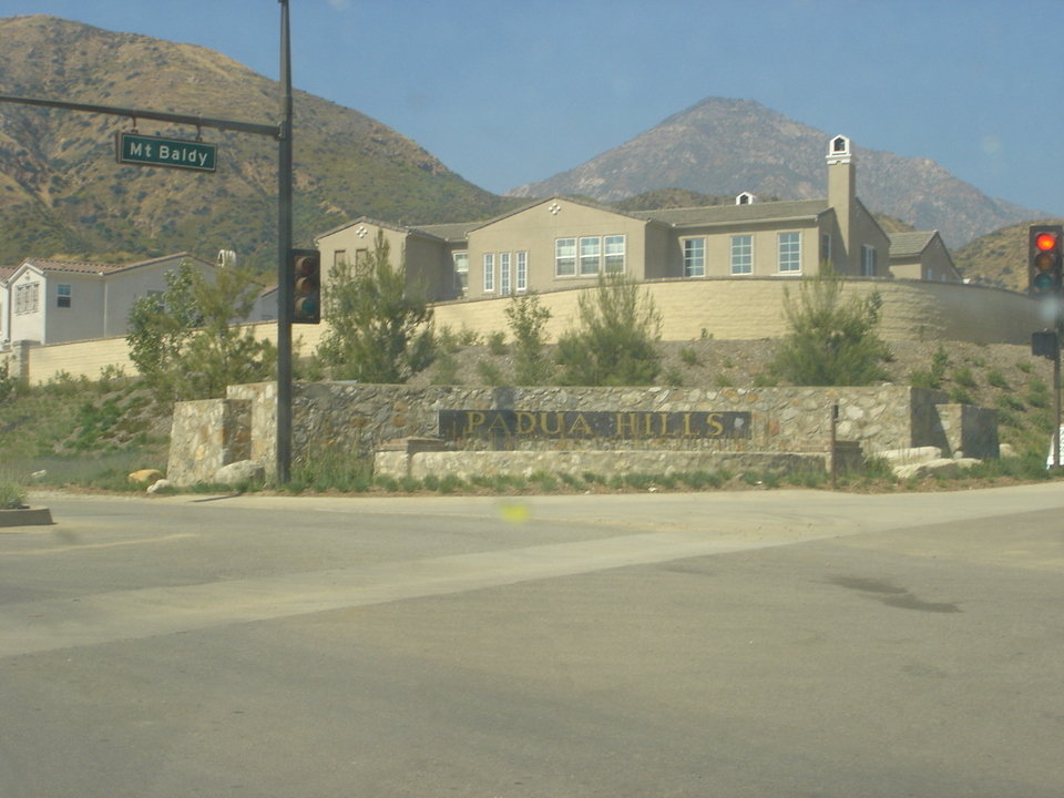 Claremont, CA: New homes at Padua Hills, Claremont.