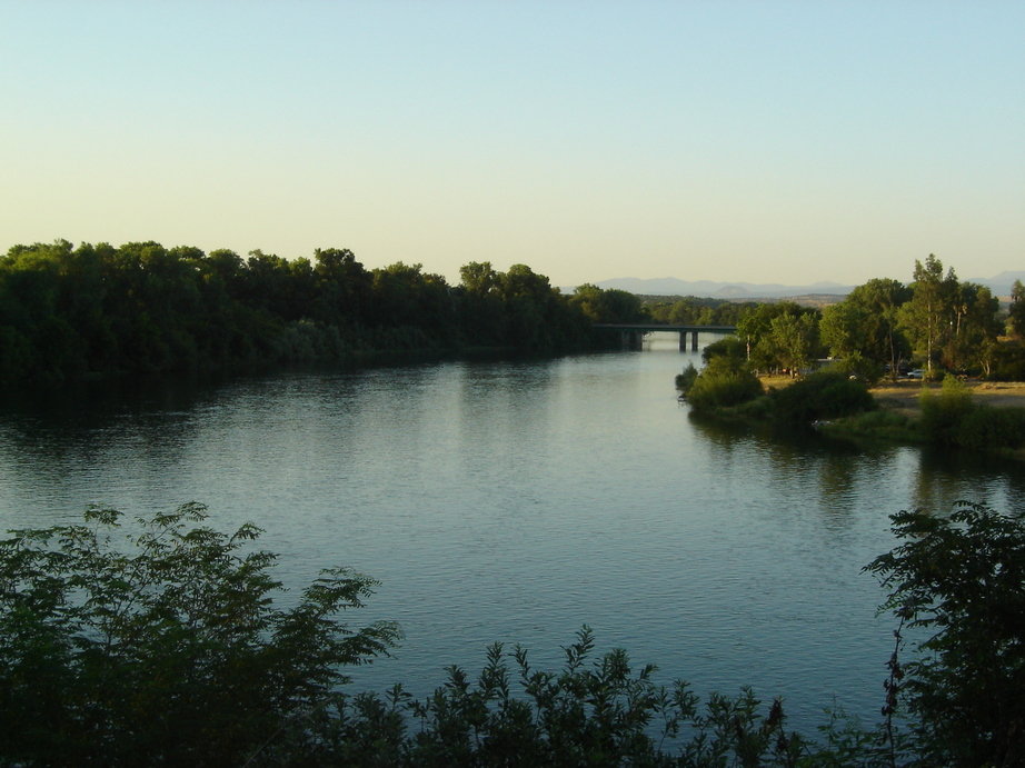 Red Bluff, CA: View of the Sacramento River near Main Street