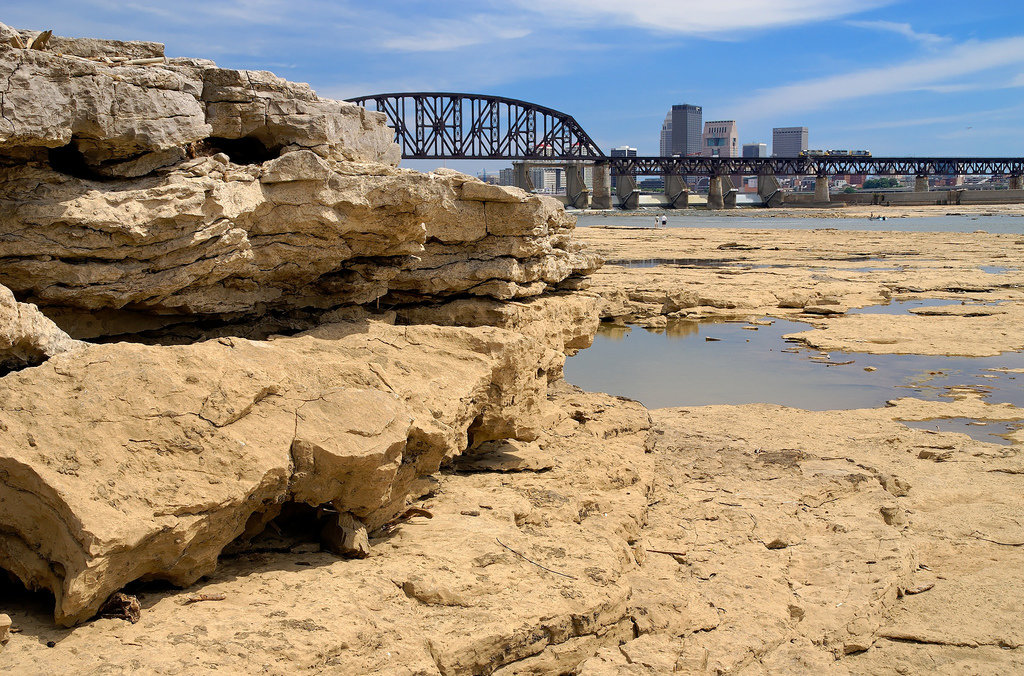 Louisville, KY: view from Falls of the Ohio park