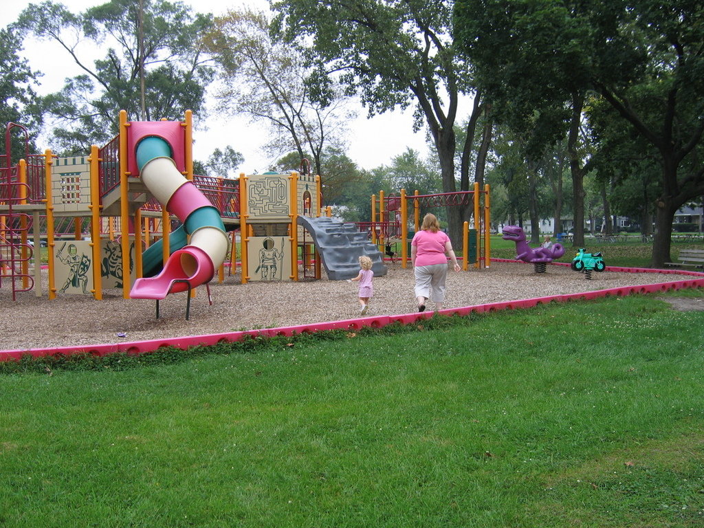 Lansing, IL: Lan-Oak Park playground