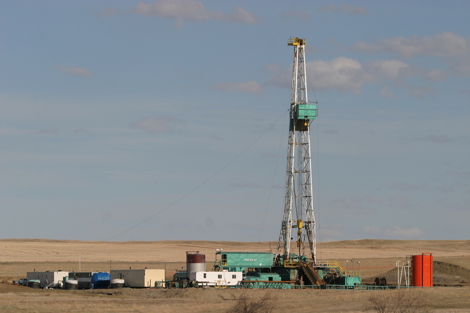 Dickinson, ND: Oil Well