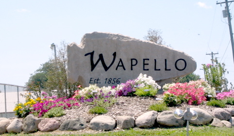 Wapello, IA: Entering Wapello from the North on Hwy 61