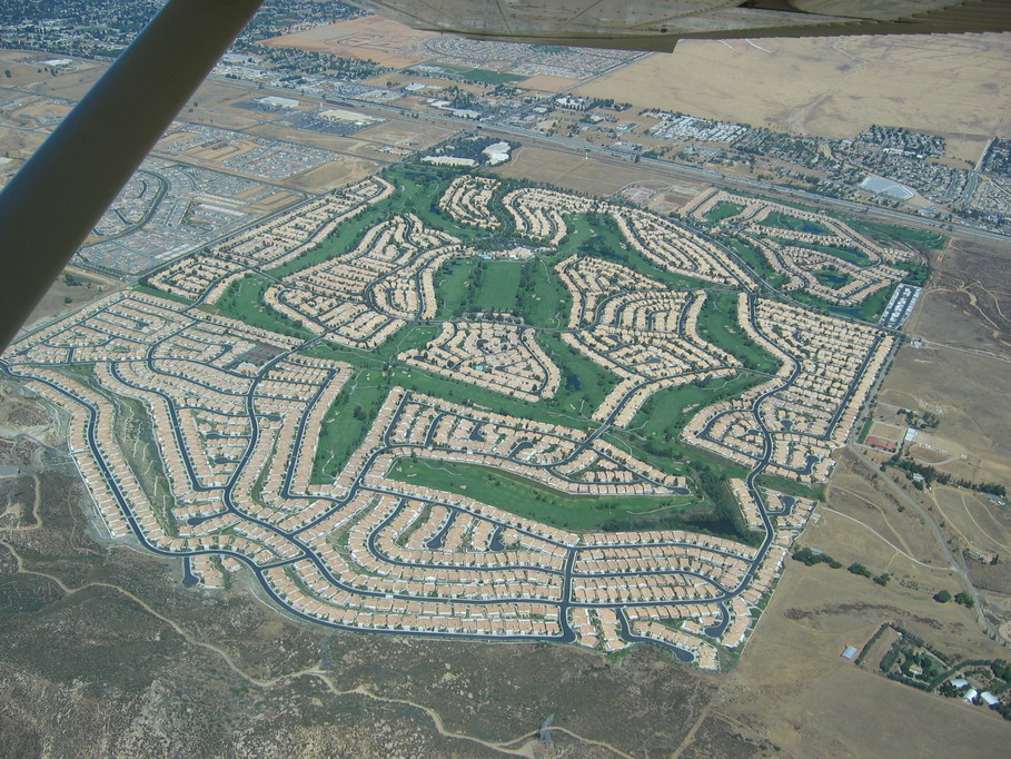 Banning, CA: Aerial photo of Sun Lakes Country Club