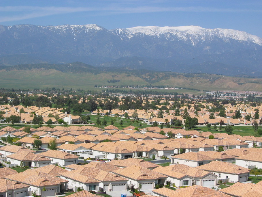 Banning, CA: View of Sun Lakes Country Club Active Adult Community