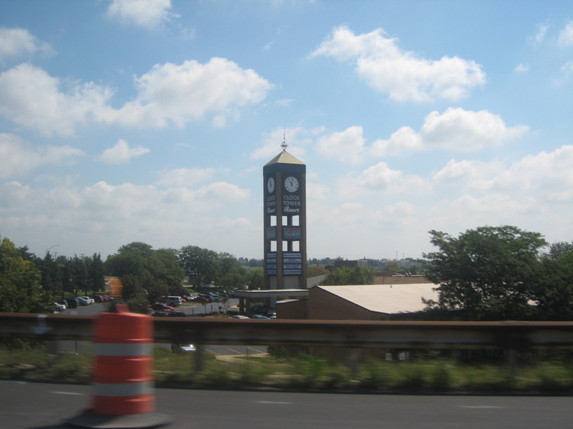 Rockford, IL: Clock tower off 39