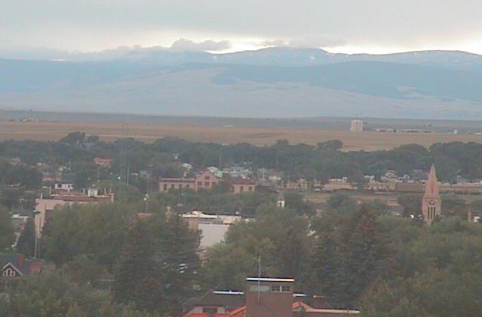 Laramie, WY: Snowy Range behind Laramie