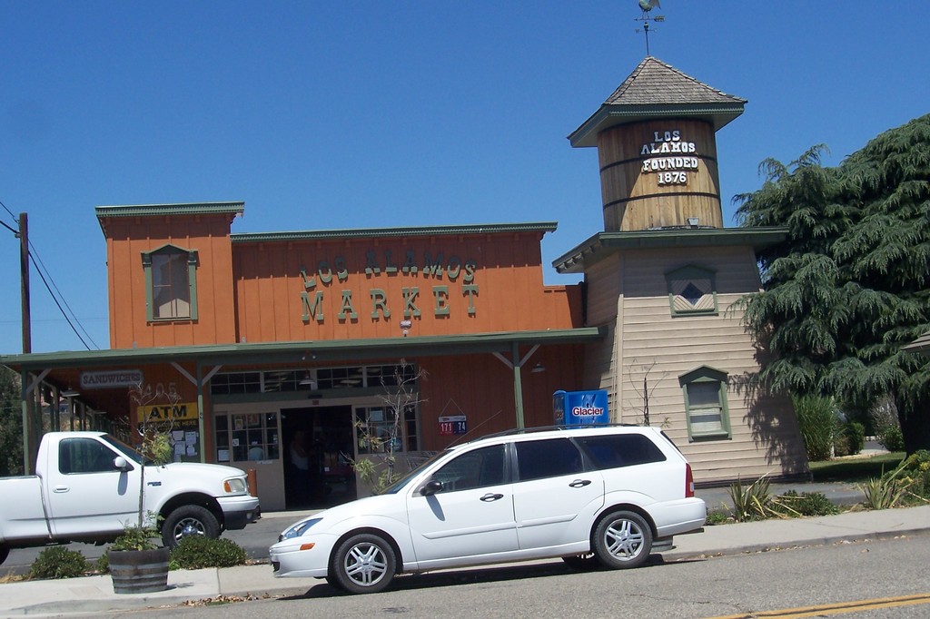 Los Alamos, CA: Little Market in Los Alamos