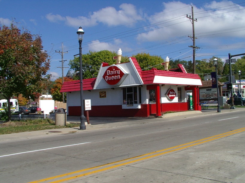 West Dundee, IL: Our local Dairy Queen