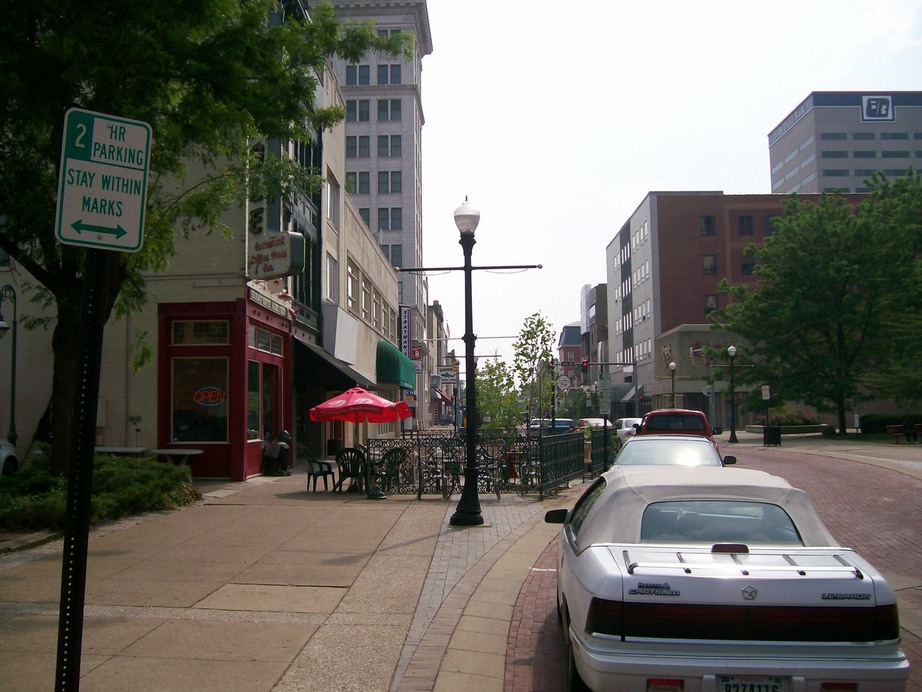 Evansville, IN: Downtown scene 2