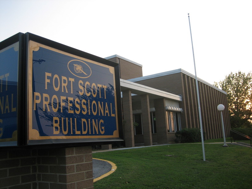 Fort Scott, KS: Fort Scott Professional Building