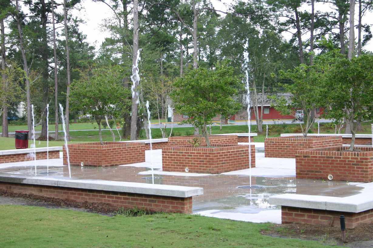 Valdosta, GA: Barber Park Fountain