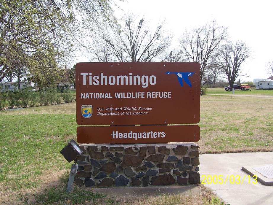 Tishomingo, OK: Tishomingo Wildlife Refuge Center