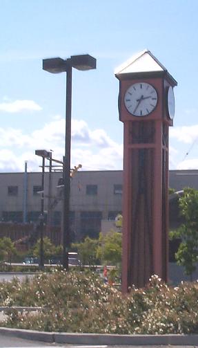 Bremerton, WA: Clock by Transit Center