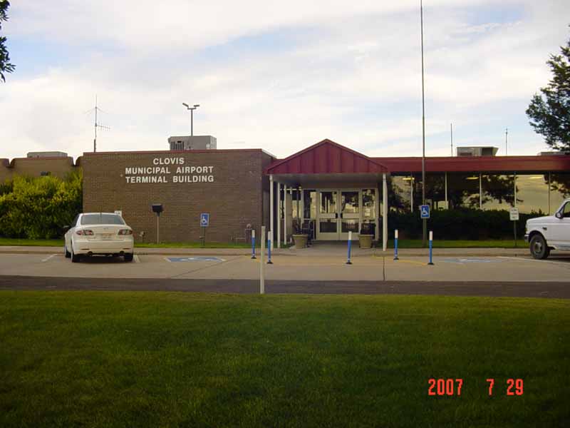 Clovis NM : Clovis Municipal Airport photo picture image (New Mexico