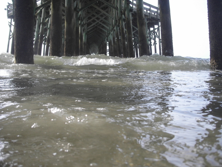 Myrtle Beach, SC: water under the apache pier
