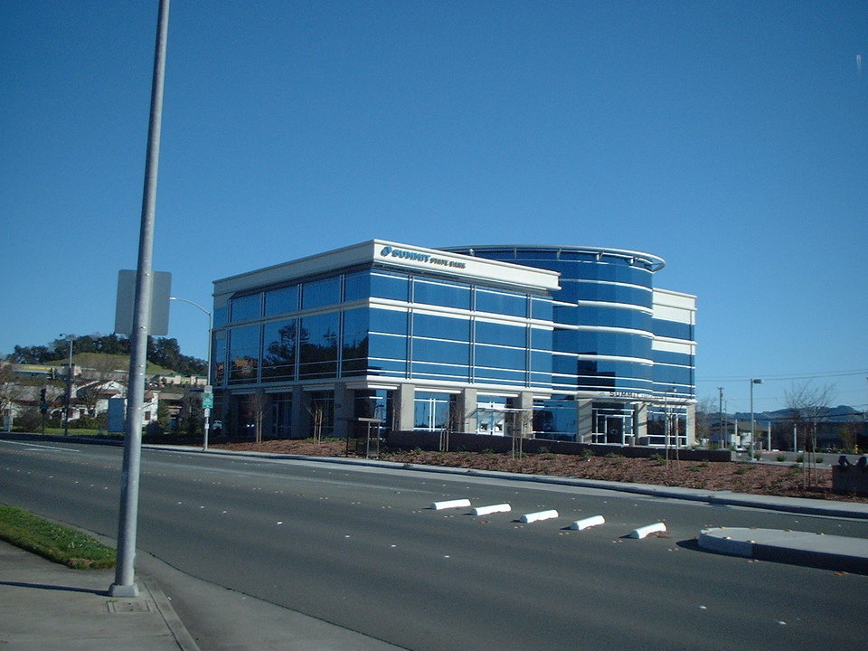 Santa Rosa, CA: Office Building, built approx 2005 opposite Kaiser Hospital, Santa Rosa, CA