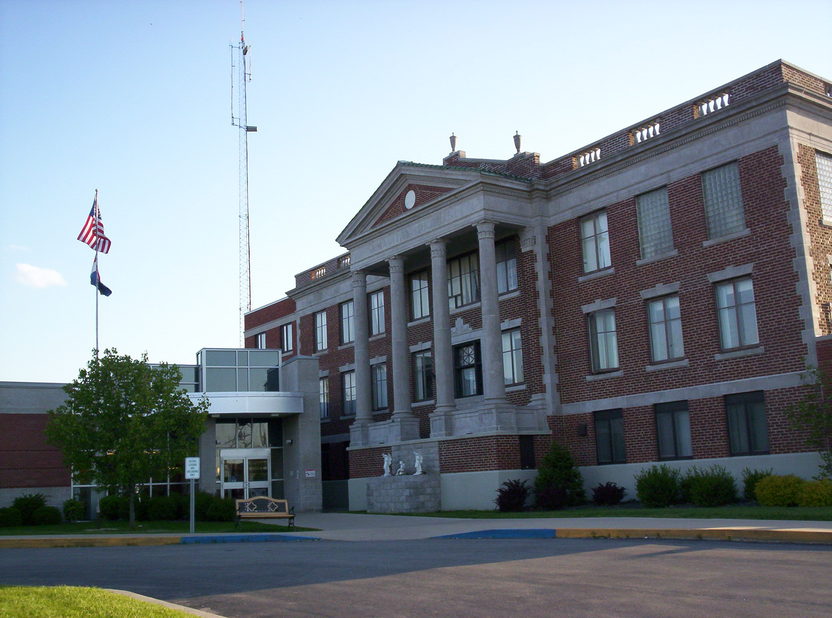 Macon, MO: Samariton Memorial Hospital.